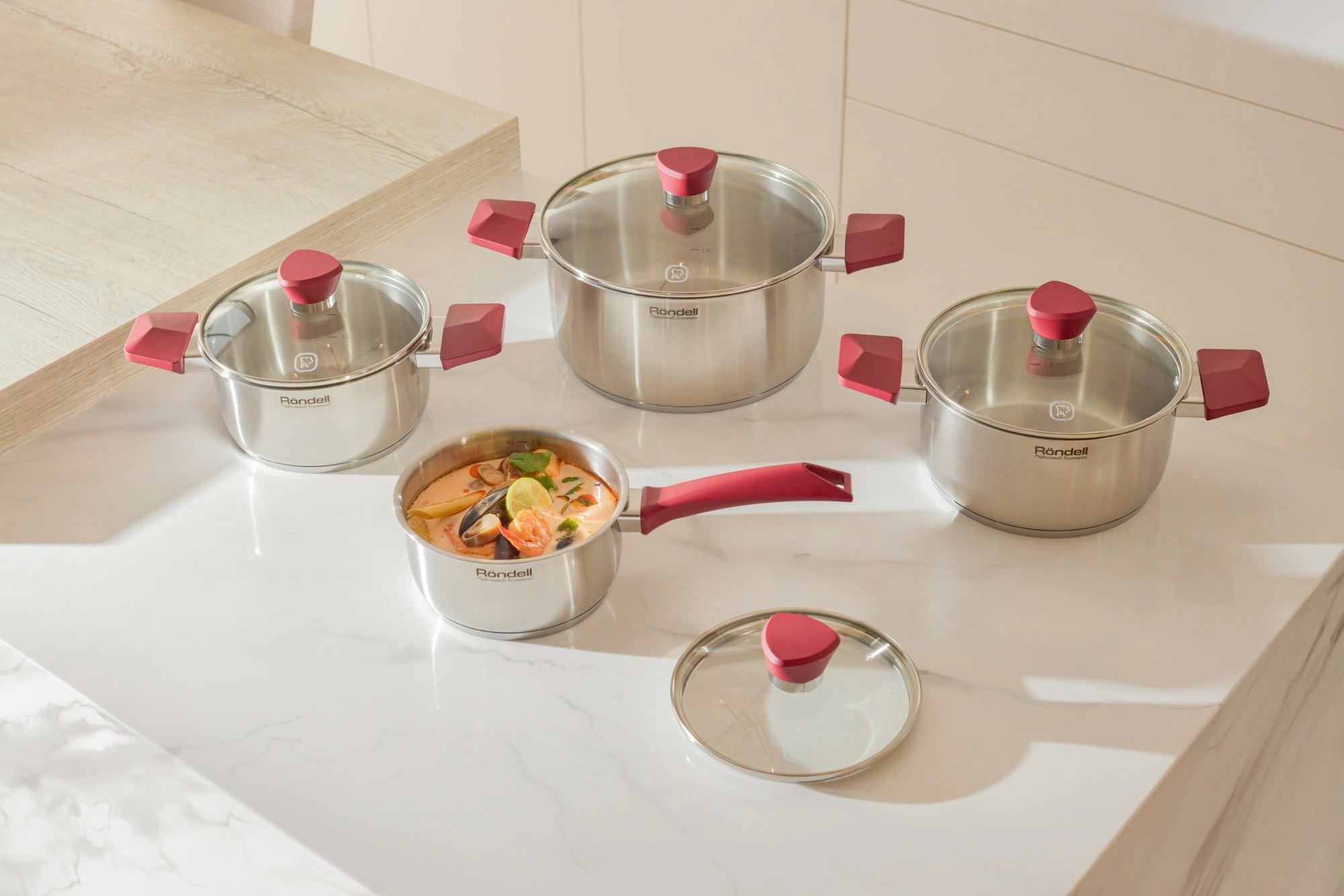 Набор посуды Rondell Strike RDS-818