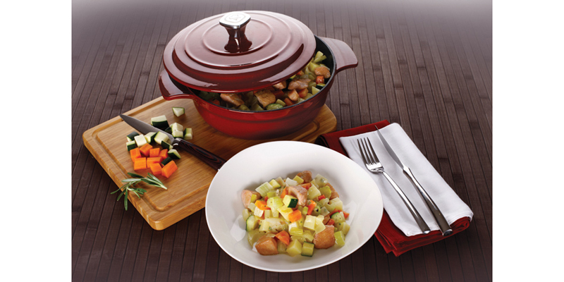 Рагу из овощей с индейкой и сыром грюйер