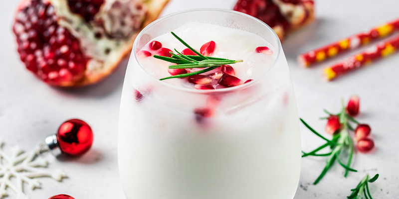 Белый новогодний мохито