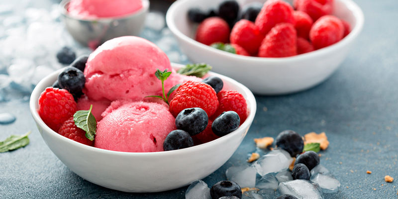 Клубничное мороженое